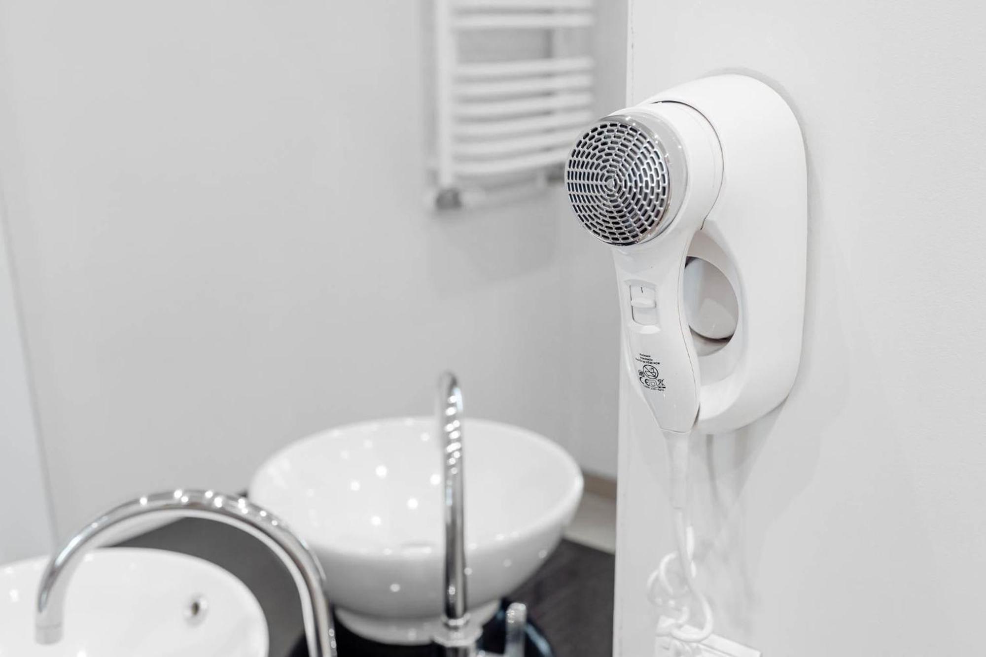 Rent Like Home - Oxygen Wronia 45 II Warsaw Ngoại thất bức ảnh