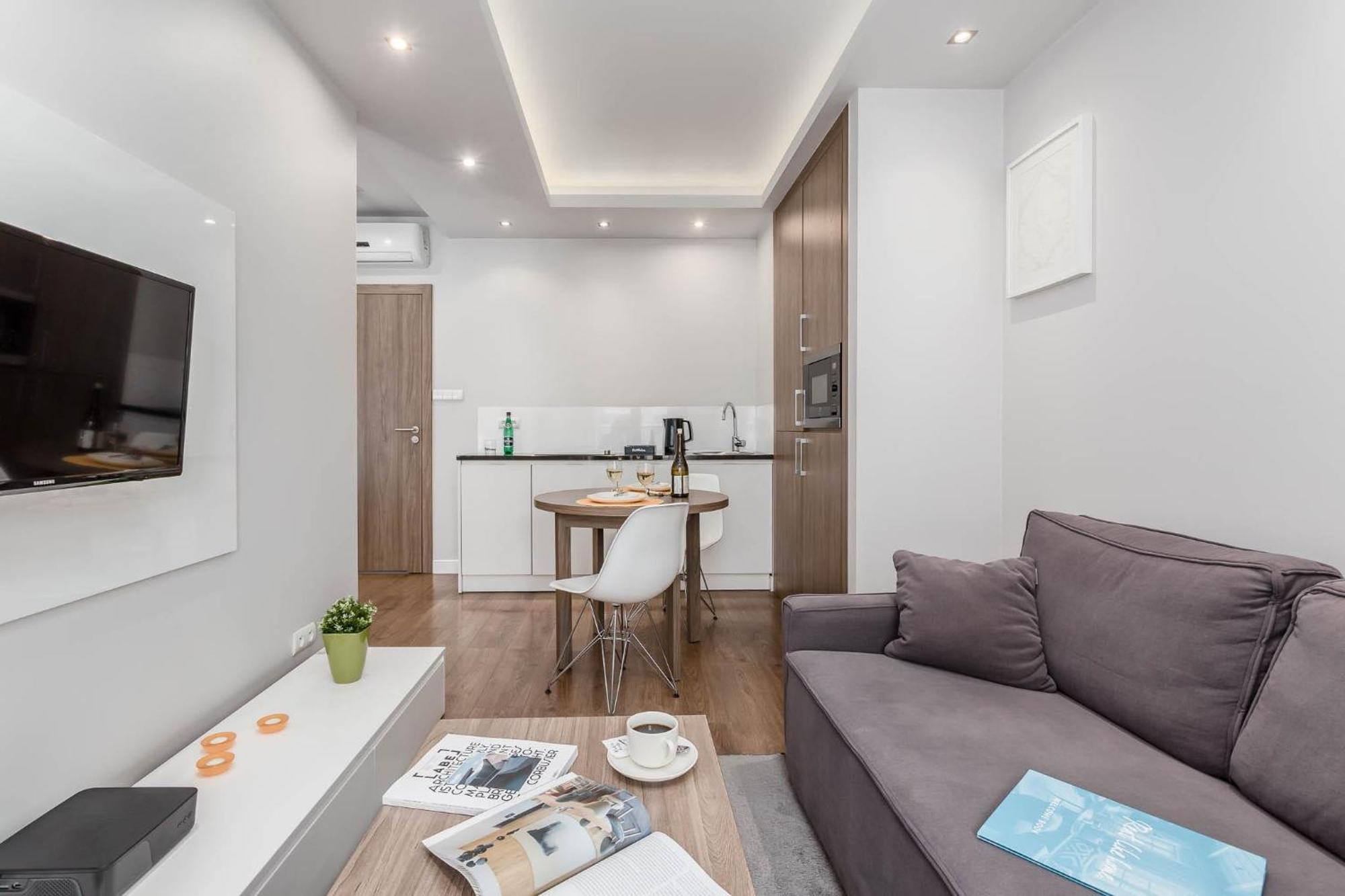 Rent Like Home - Oxygen Wronia 45 II Warsaw Ngoại thất bức ảnh